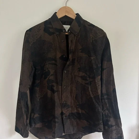 Billy Reid slim fit button down EUC - Picture 2 of 5